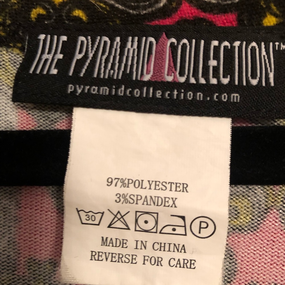 Pyramid Collections L Tunic - Picture 4 of 4